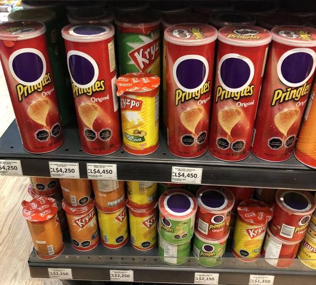 Chilében a legnépszerűbb termékek logói gyakran le vannak ragasztva, mivel törvény tiltja, hogy rajzfilmfigurákkal erőltessék rá a termékeket a gyermekekre.