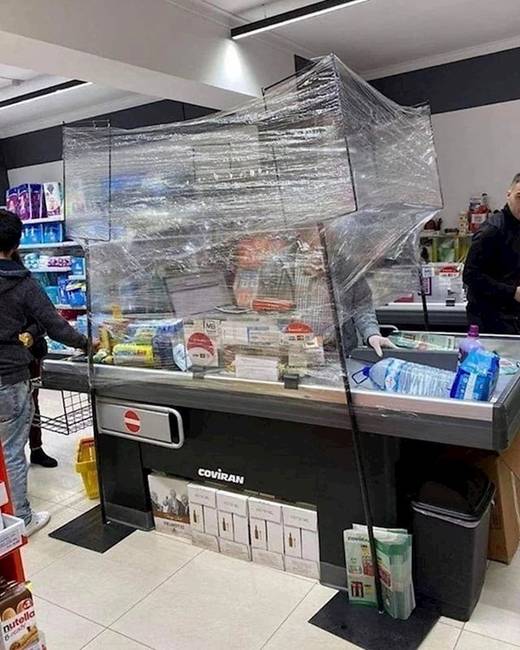 A pénztáros nem akart kockáztatni.