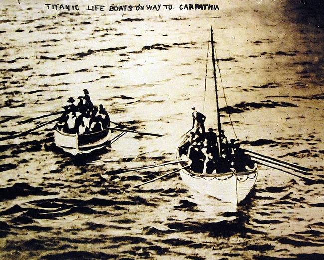 A Titanic túlélője állítja, hogy nem egy jéghegy okozta a katasztrófát