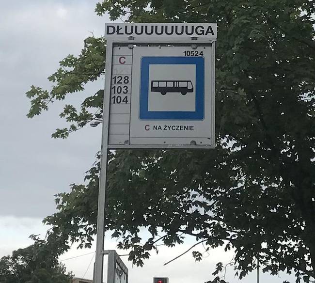 A lengyelországi Gdańskban járva feltétlenül állj meg az Ulica Długa-n, ami a város egyik legismertebb turisztikai látványossága.