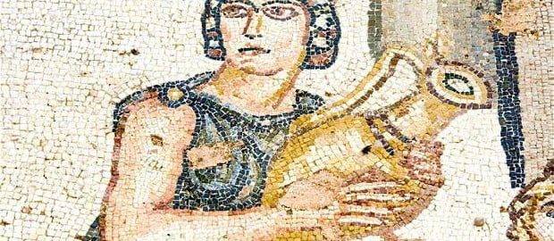 roman wine 2651127b 620x270 1