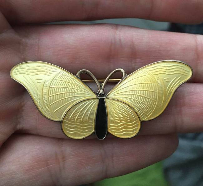 Art Deco pillangós bross, norvég ezüst és zománc.