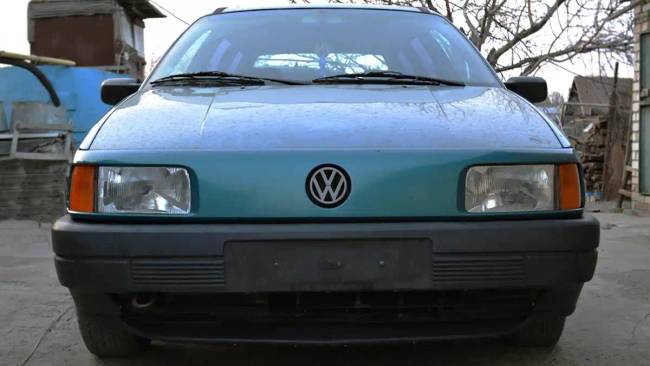Miért nem volt a Passat B3-nak hűtőrácsa, és miért nem csinálják már így: megtudtam és elmesélem