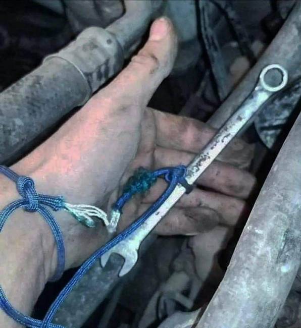 3 52