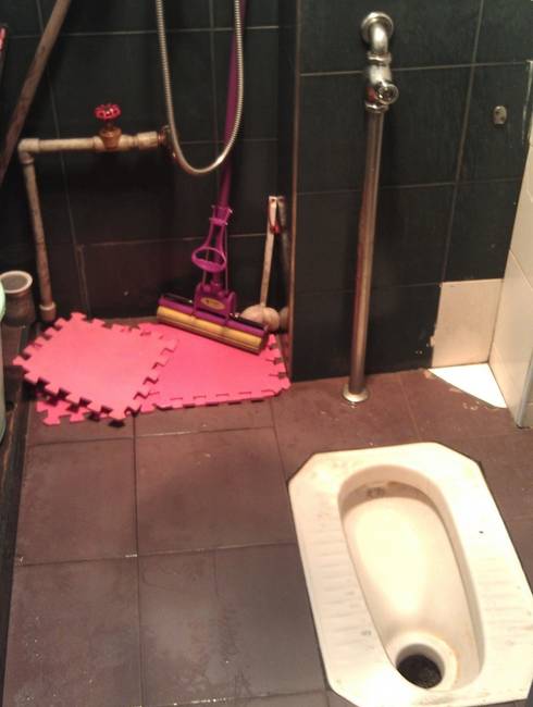 A kínaiak többsége a padló WC-t részesíti előnyben.