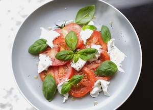 Caprese saláta