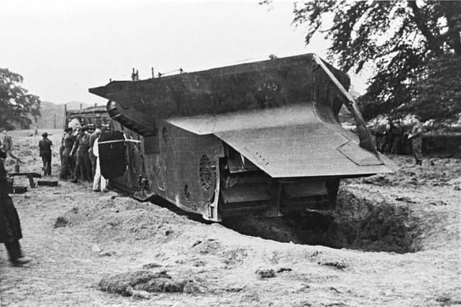 bizarre war machines nellie resize md 2