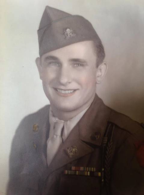 „Nagyapám fotója, ami a második világháború alatt készült. Akkor 18 éves volt, és még mindig nagyon fitt, pedig már 96 éves.”