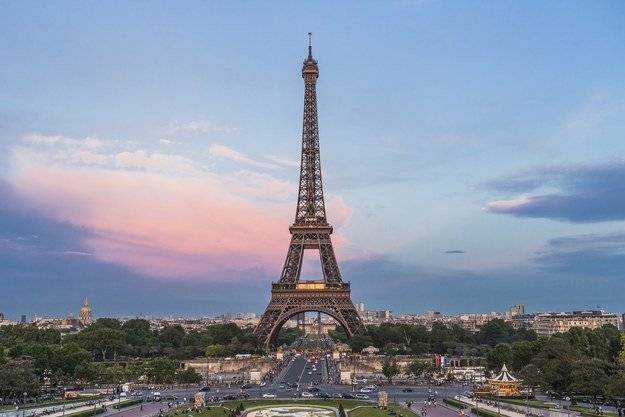 Mi a helyzet az Eiffel-toronnyal?