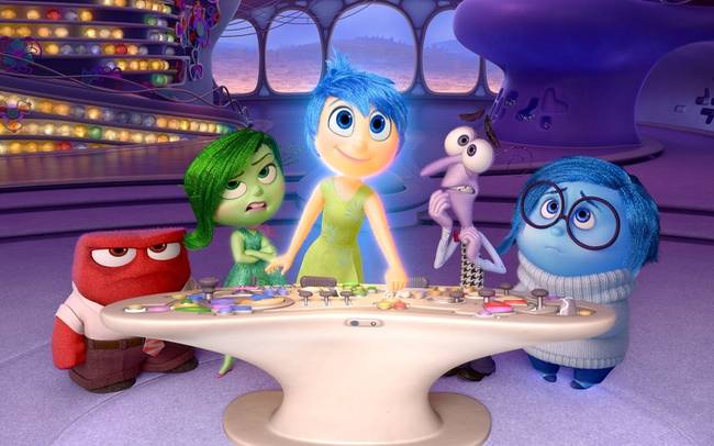 Az Agymanók című mesefilmben minden érzelem megjelenése jól átgondolt: a harag olyan, mint egy tégla, az undor olyan, mint egy brokkoli, a félelem olyan, mint egy feszült ideg, a szomorúság pedig mint egy könnycsepp.