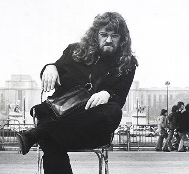 „Apám 23 éves korában, egy szőrös napon 1976-ban.''