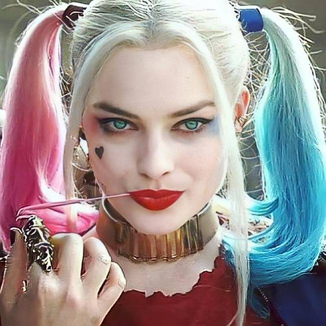 Margot Robbie suicide squad