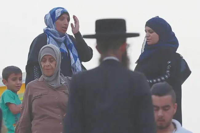 Izraeli paróka 007