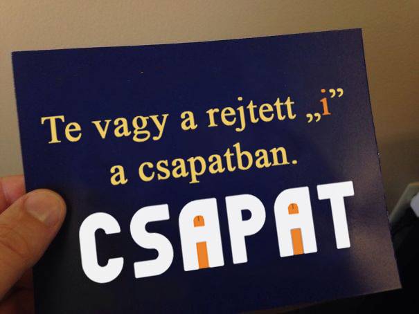 „A kollégám adta nekem ezt a kártyát, szerintem céloz valamire...”