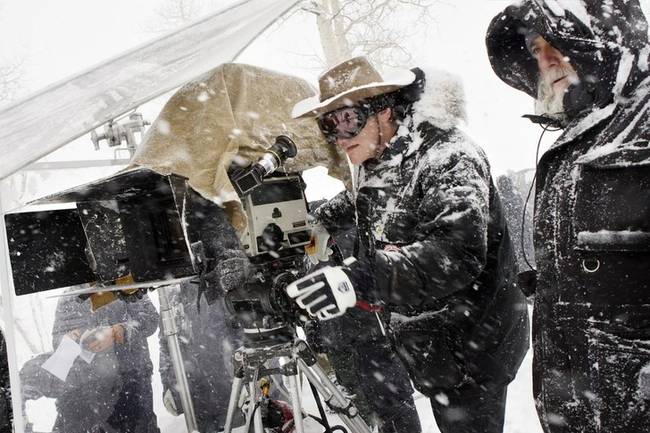 Quentin Tarantino az "Aljas nyolcas" című film forgatásán.