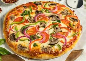 Zöldséges pizza