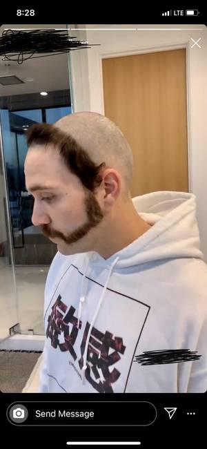 Ez nyilván csak egy vicc.