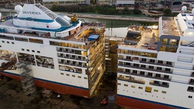 Ahelyett, hogy új, nagyobb hajót építettek volna, a Silversea egyszerűen félbevágta az egyik hajóját és hozzáadott még 15 méter hajótestet. A projekt 100 millió dollárba került, a munkások pedig 450 ezer munkaórát dolgoztak, amíg a 36 ezer tonnás hajót félbevágták.