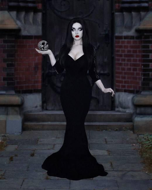 Morticia Addams jelmez