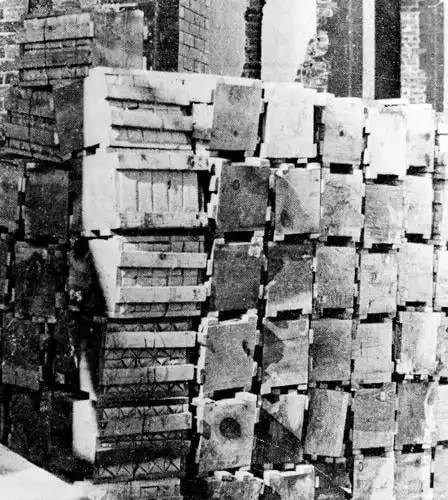 80 000 tégla postán: Hogyan járt túl egy amerikai a posta eszén, és épített fel egy bankot szinte ingyen
