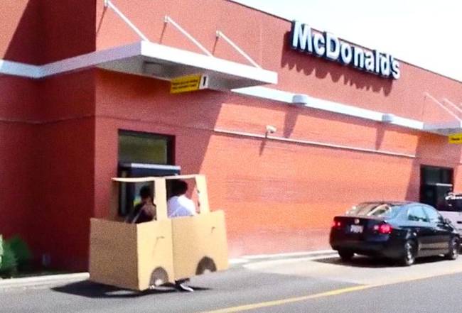 „Ma reggel a helyi McDonald's-nál."