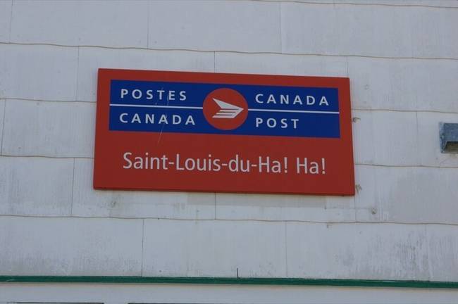 „Saint-Louis-du-Ha! Ha!" az egyetlen város a Földön, aminek a nevében felkiáltójel van.