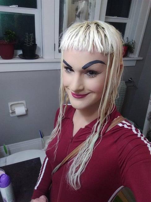 A Star Trekből ismert Spock reinkarnációja lehet.