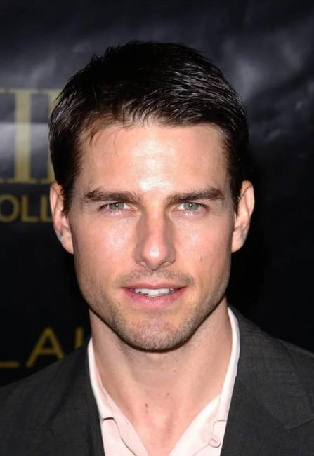 Tom Cruise majdnem pap lett, 14 évesen még egy ferences szemináriumon is részt vett.