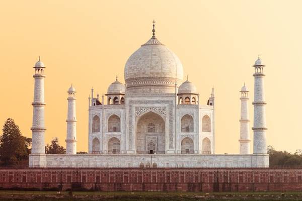 Melyik városban található a Taj Mahal?