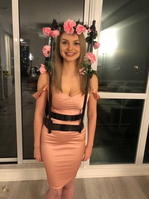 „Miután nemrég elütött egy autó, ezért azt hiszem, hogy idén ez az egy jelmez játszik nálam halloweenkor."