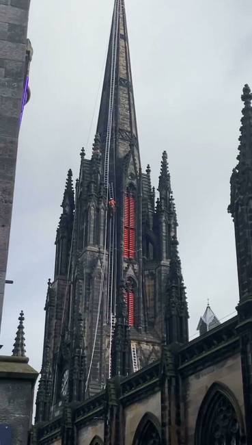 Szóval kiderült, hogy a világ leghosszabb létrája a skóciai Edinburgh-ban található.