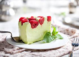 Pisztáciás mousse torta