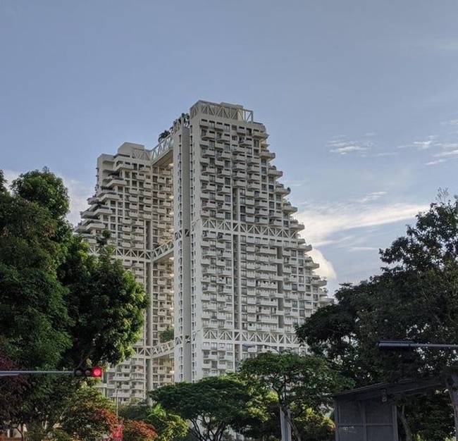A Bishan-i nagy piramis.