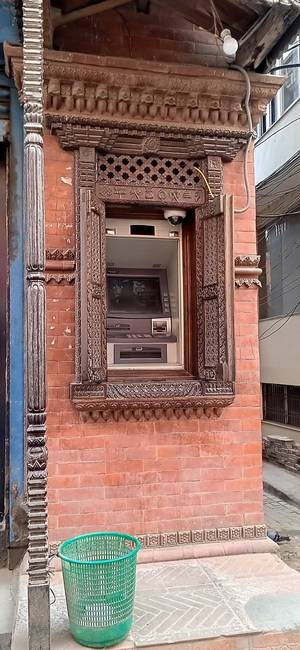 ATM Katmanduban, Nepálban.