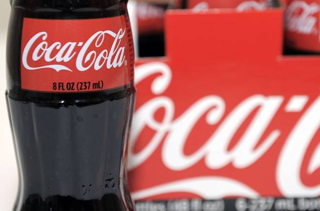A Coca-Cola a szőnyeg alá söpörte a cukorfogyasztás veszélyeit.