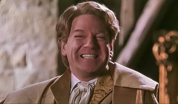 Mi Gilderoy Lockhart kedvenc színe?