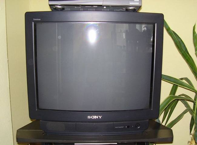 A 90-es években sokunknak volt ilyen tévékészüléke.