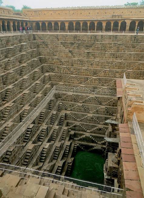 Chand Baori-kút.