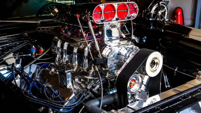 Dominic Toretto Dodge Chargerje: Mi rejtőzött valójában a Halálos iramban fő autójának motorházteteje alatt?