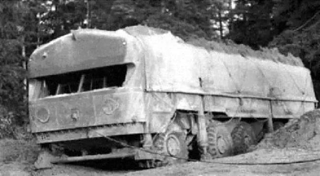 Redut – egy mobil bunker, amely a föld alá ásta magát