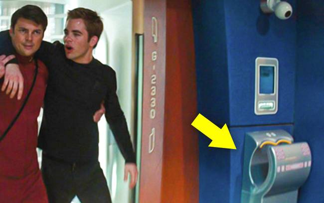 A Star Trek (2009) című film szerint a napjainkban is használt kézszárítók a jövő űrhajóinak szerves részét képezik.