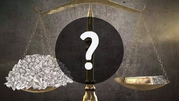 Melyik a nehezebb: 1 kg vas vagy 1 kg toll?