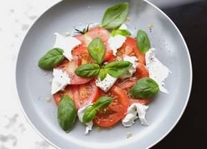 Caprese saláta