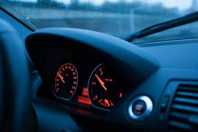 Milyen fordulatszámmal kell haladni, hogy a motor sokáig boldog legyen? Megosztom az észrevételeimet