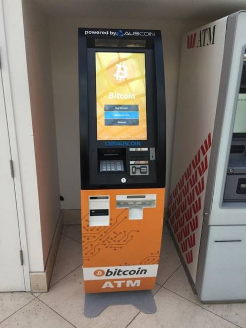Készpénzes bitcoin automata.