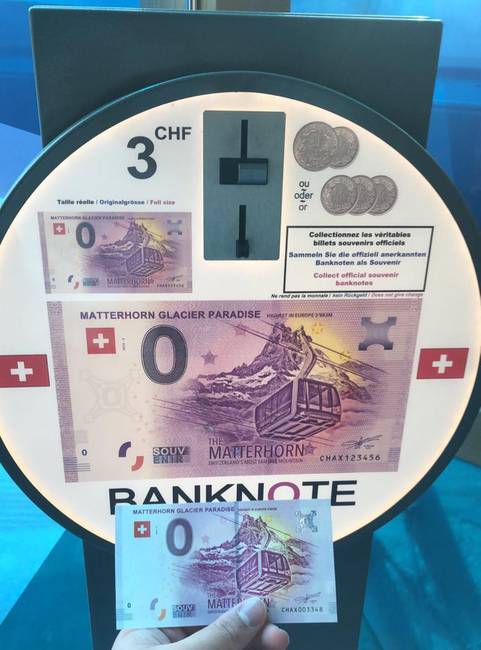 „Svájcban vettem egy 0 eurós bankjegyet 3,25 dollárért."