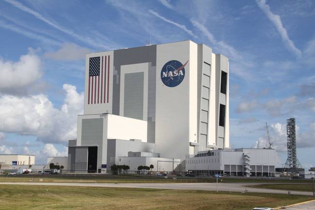A NASA internetsebessége 91 gb/s, vagyis ilyen sebesség mellett akár a kedvenc sorozatunk egész évadja is letöltődne egyetlen másodperc alatt.