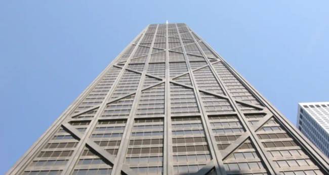 📷 Keresztirányú merevítők a chicagói John Hancock Center épületében.