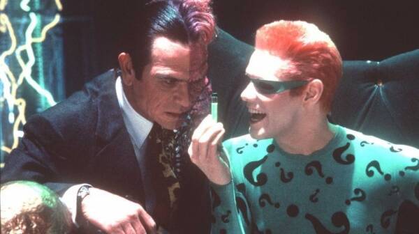 Tommy Lee Jones és Jim Carrey