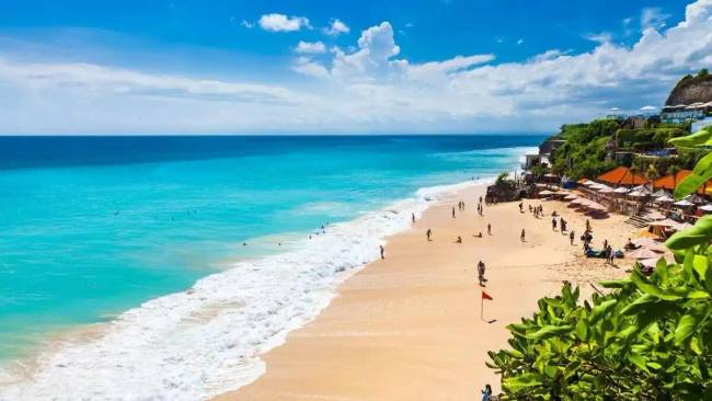 Dreamland Beach.